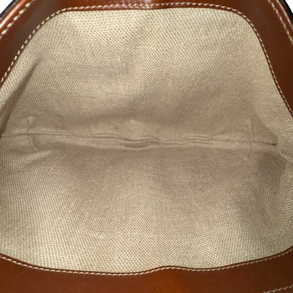 Gucci Bamboo Magnolia Handbag - Picture 8 of 16